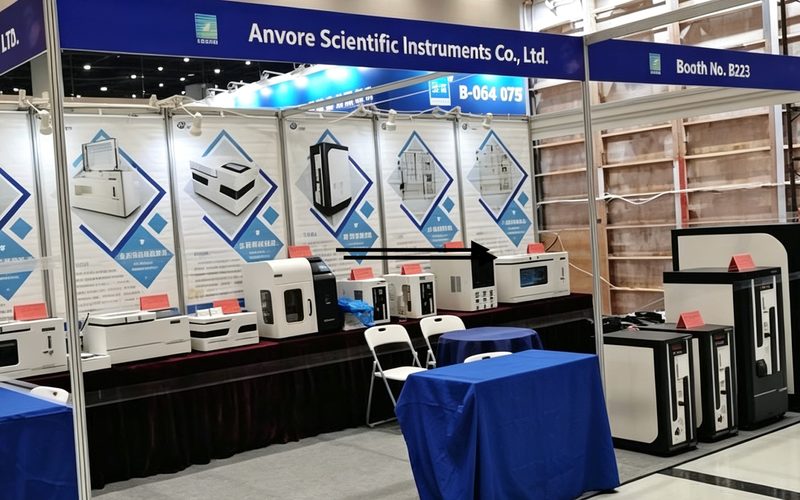 Participates in the 12th Scientific Instrument and Laboratory Equipment Exhibition
